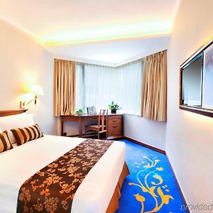 Non Smoking City View Superior Room Double bed